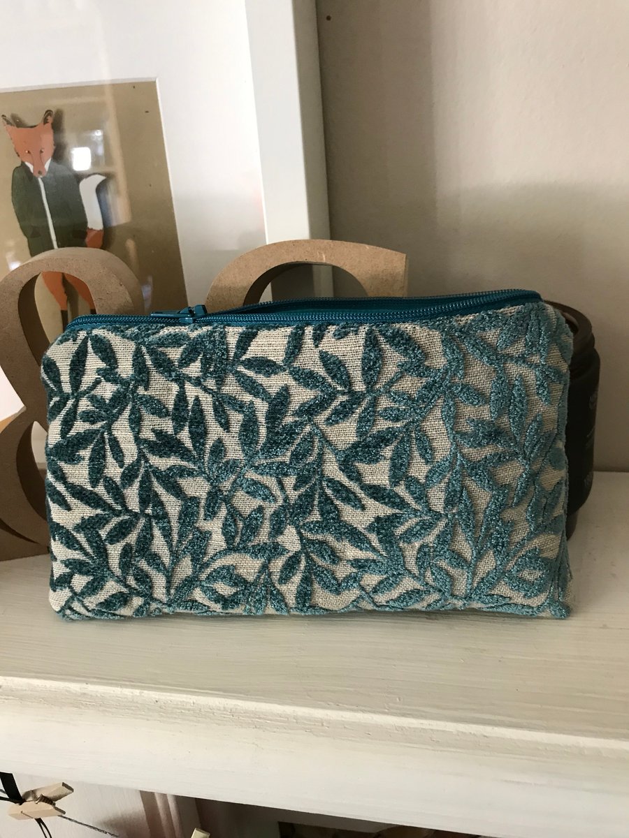 Teal velour Zipped Purse
