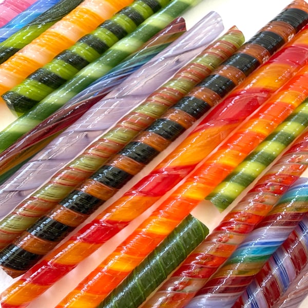 Twisted cane offcuts Bullseye 90 coe glass Vitrigraph twisties