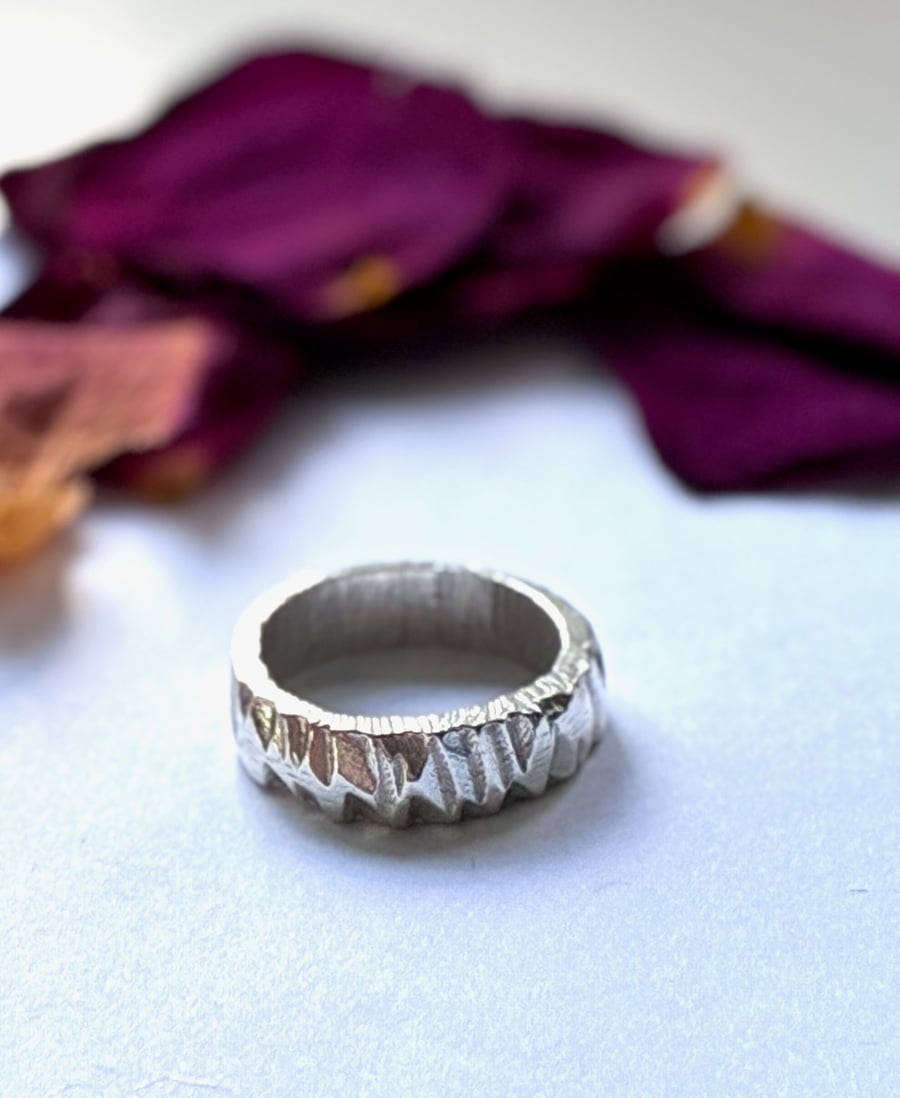 Hand Carved Ring size M