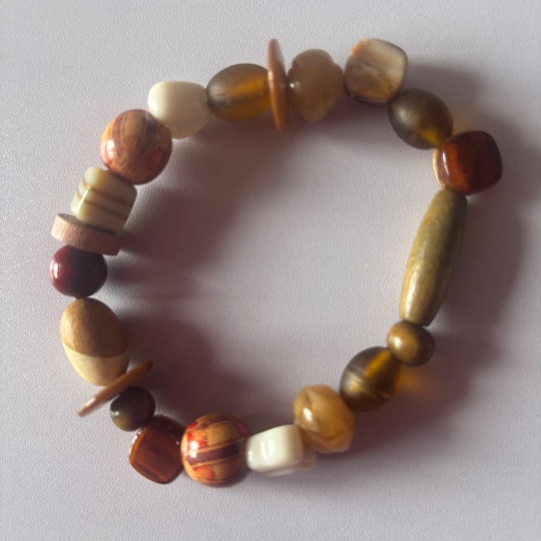 An interesting chunky bracelet 