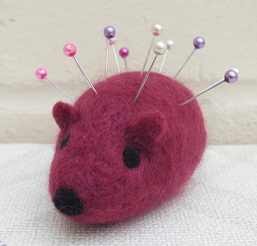 Gorgeous Needlefelt Hedgehog Pin Cushion