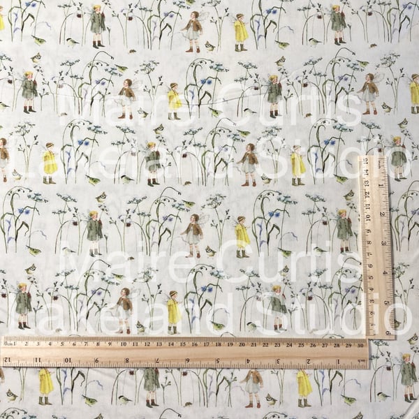 Winter Elves Lemon cotton quilt fabrics from quarter metre