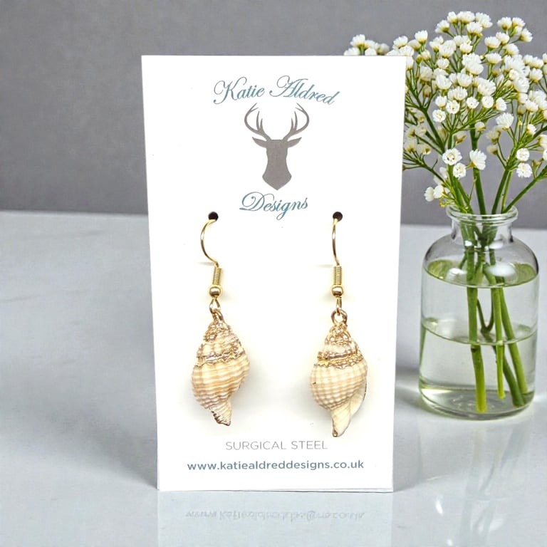 Charm Earrings - Gold Shell