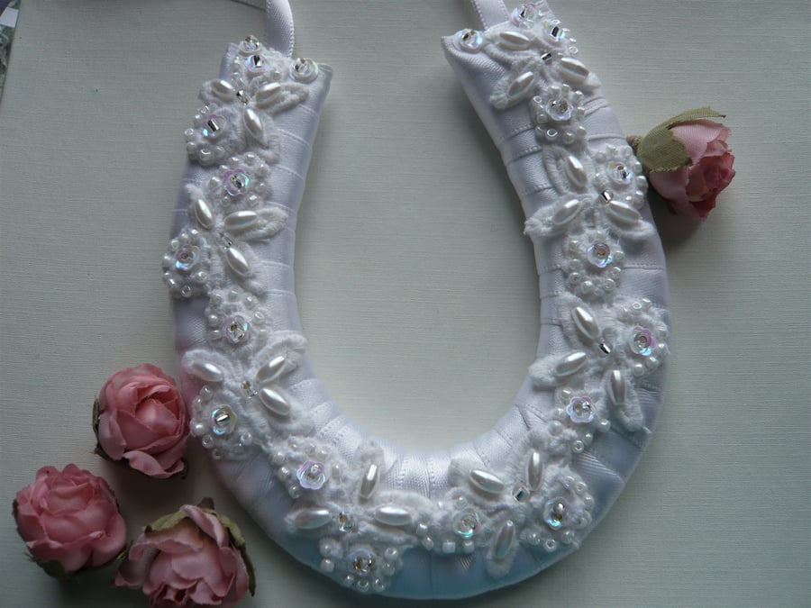 Small White Wedding Horseshoe