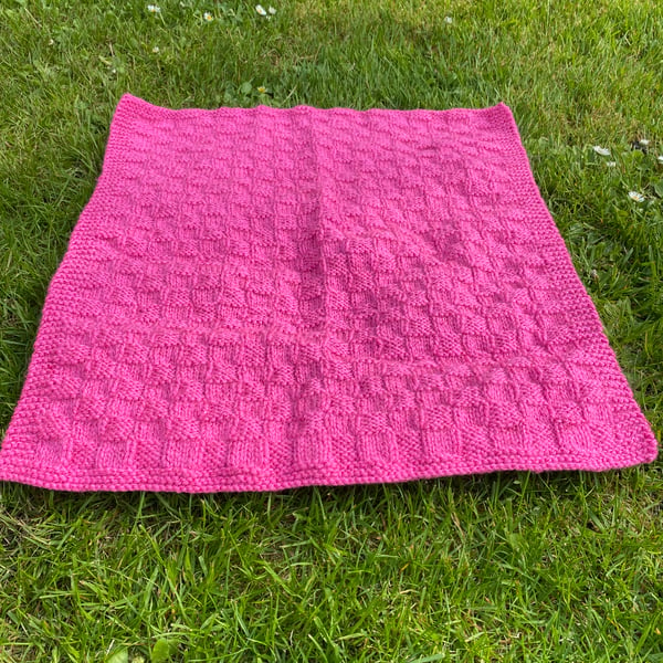 Sparkly pink baby blanket