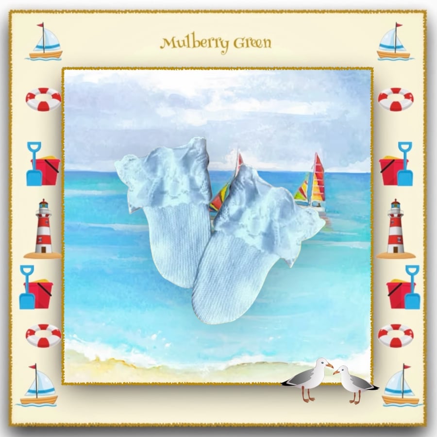 Frilly White Ankle Socks 