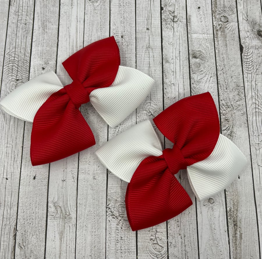 School Red and White Square Double with Bows on Clips (pair)