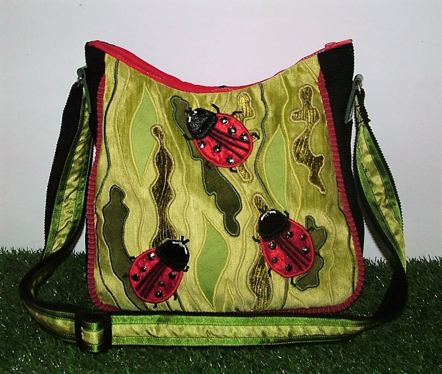  Cute Green & Red Ladybird Handbag