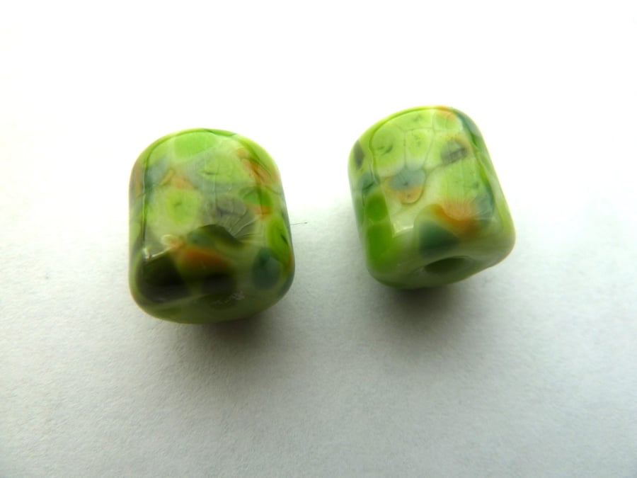 green barrel bead pair