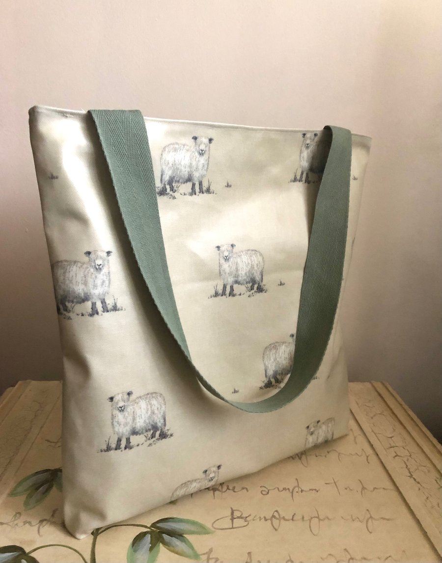 Oilcloth tote bag with recessed zip in Sheep design