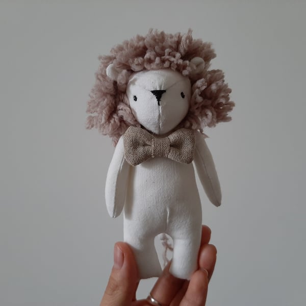 Lion, Soft Sculpture, Lumi