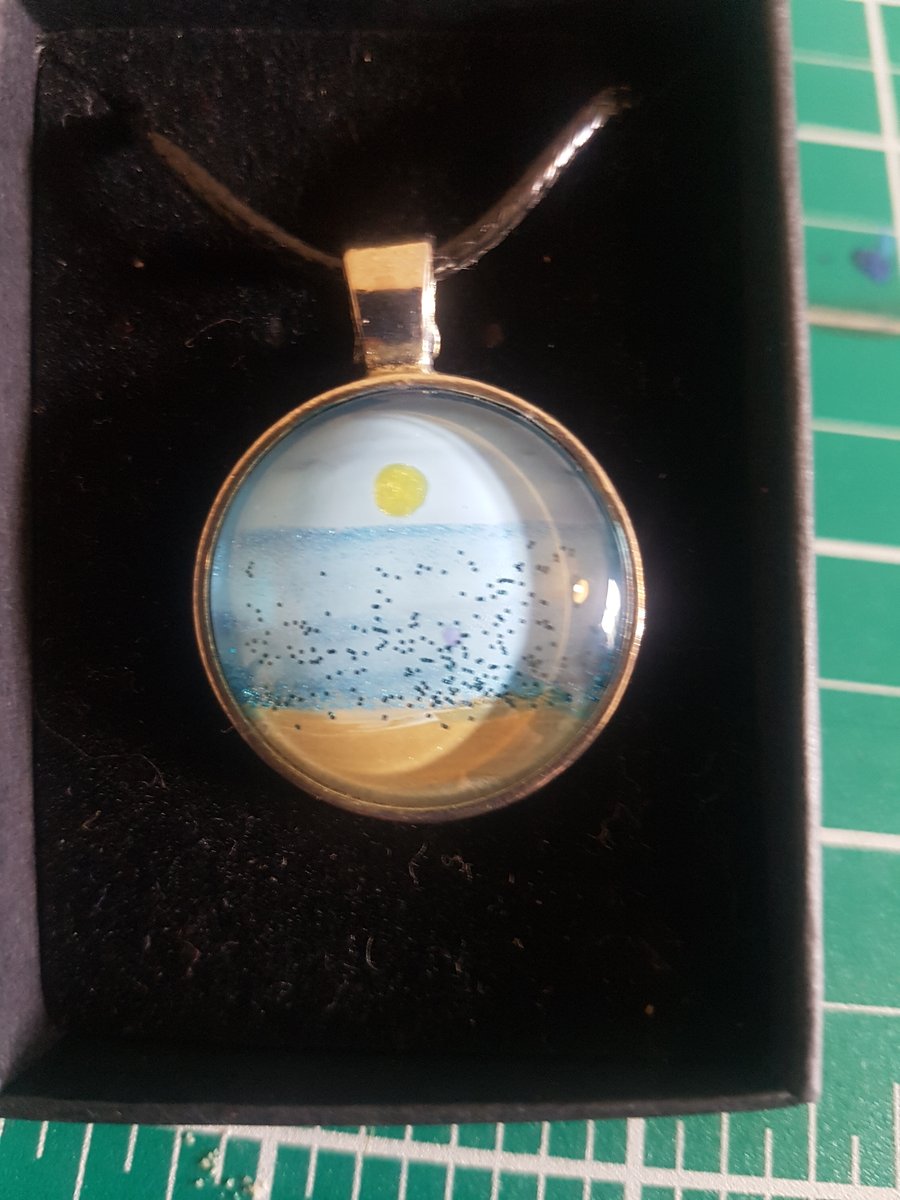 Beach pendants