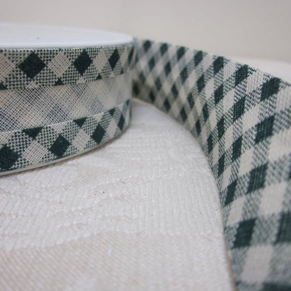 5m Bottle Green and Ecru Cotton Gingham Bias Binding