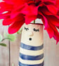 Small People Vase  - Image 3