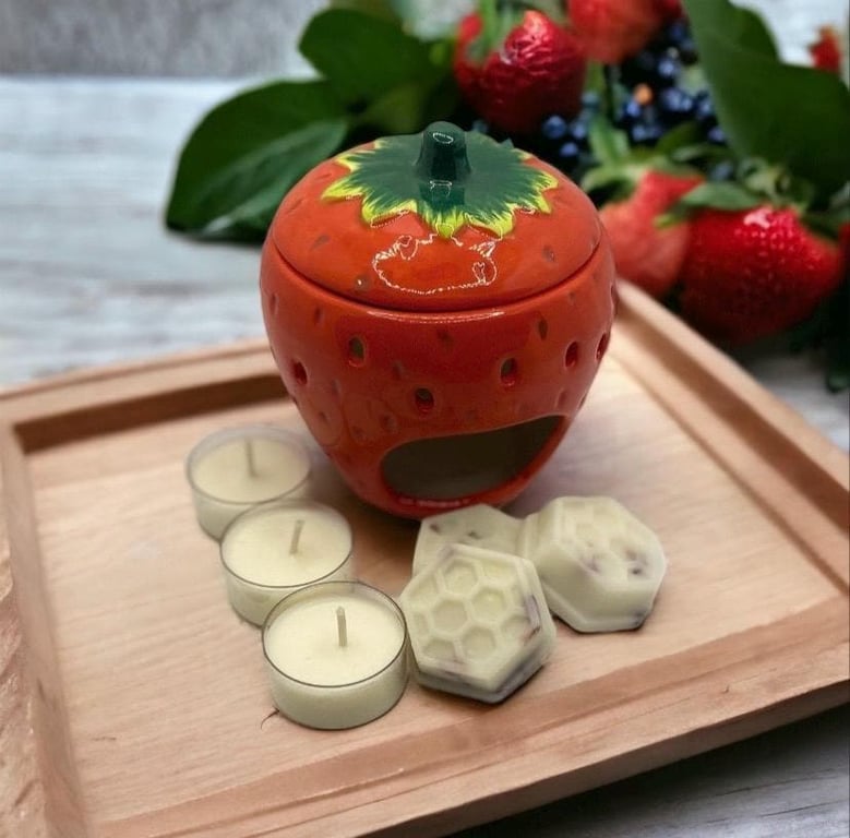 STRAWBERRY GIFT SET Includes Wax Burner and Starter Set