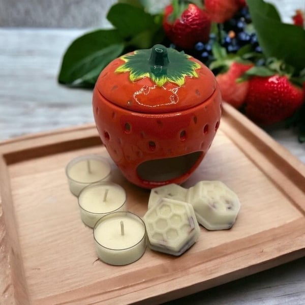 STRAWBERRY GIFT SET Includes Wax Burner and Starter Set