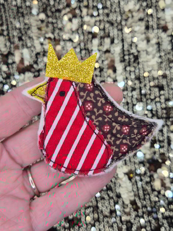 Christmas Robin Badge