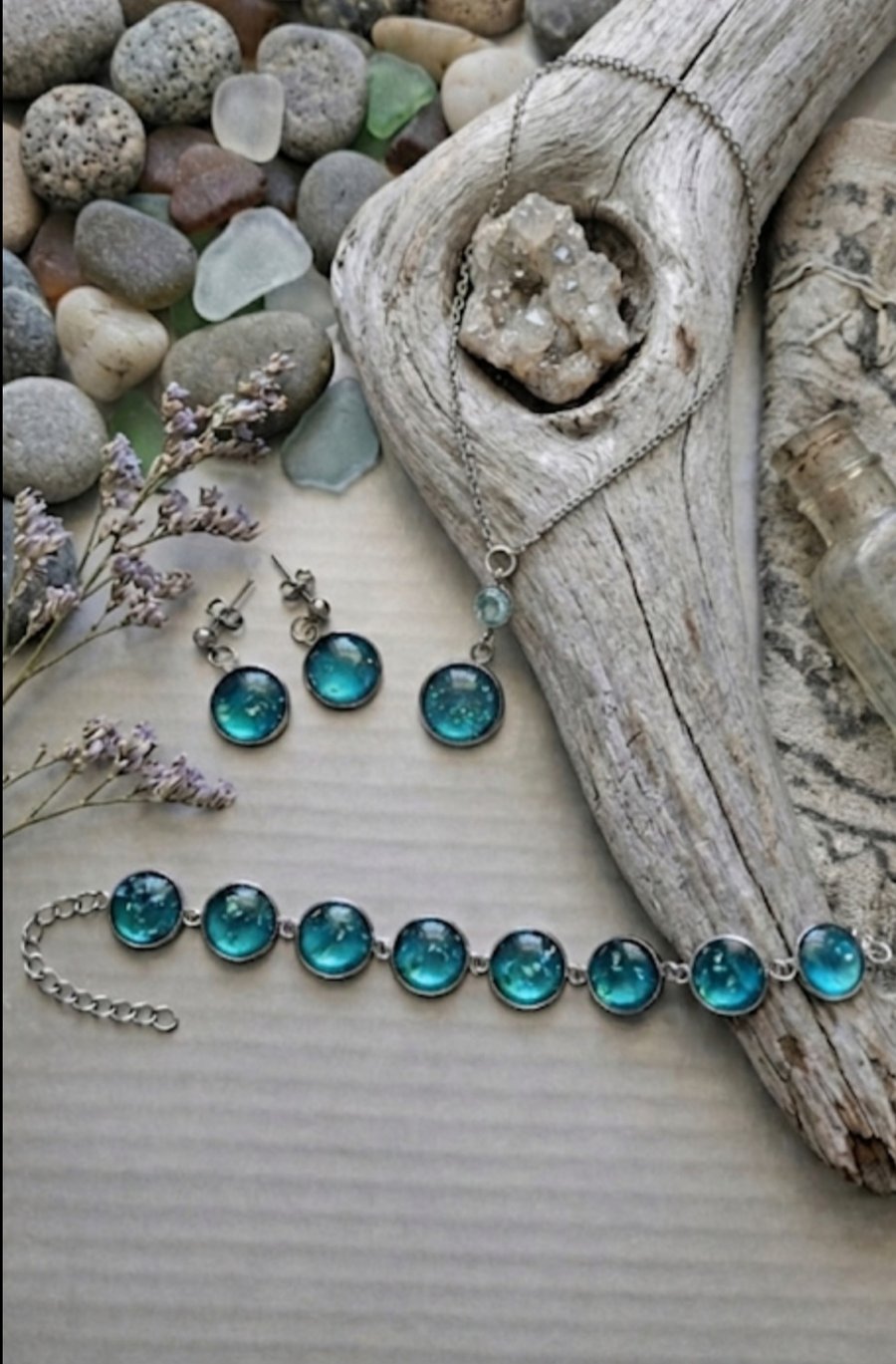 Beautiful Ocean-Blue Resin Jewellery Set