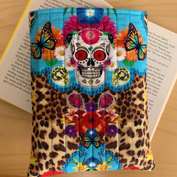 Day Of The Dead Skulls Quilted Fabric Book Sleeve - Paperback Size