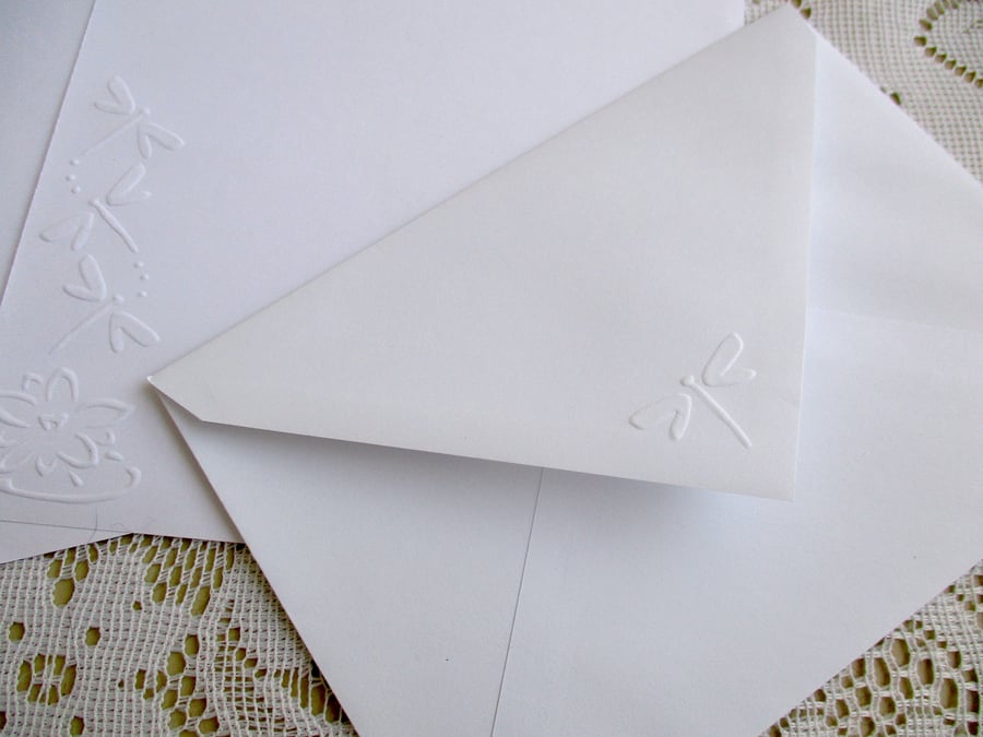 Embossed Dragonfly Writing Paper Set x 15 Pieces - Notepaper - Stationery