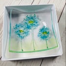 Pretty agapanthus trinket dish - fused glass 