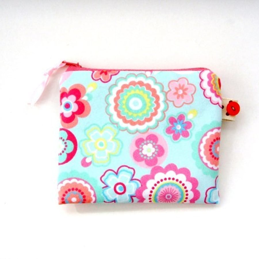    SALE  SALE  SALE    Cue little  coin purse