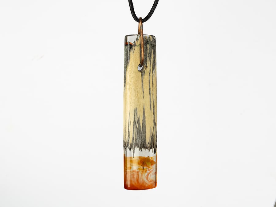 Pendant made from Wood & Resin