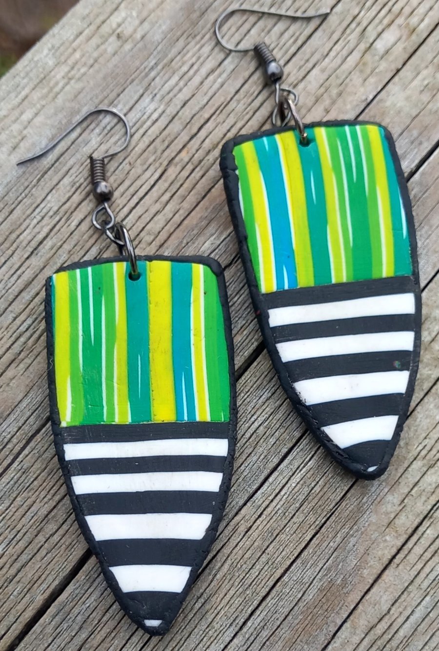 Beetlejuice Inspired Stripy Sheild Earrings 