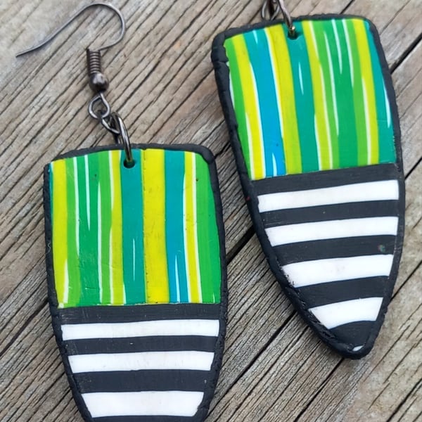 Beetlejuice Inspired Stripy Sheild Earrings 