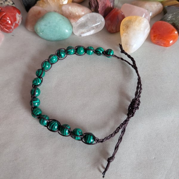 Malachite macrame adjustable bracelet