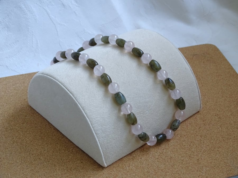 Rose Quartz & Labradorite Necklace