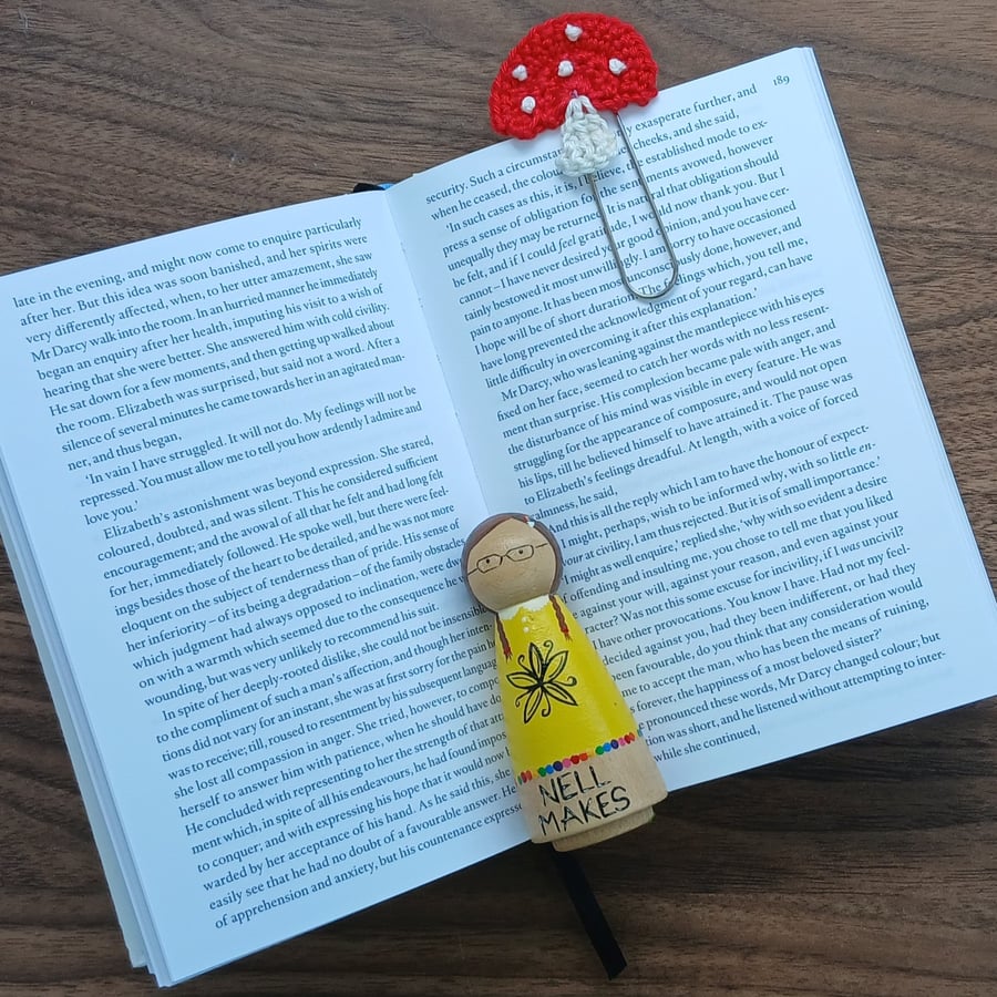 Toadstool giant paperclip bookmark