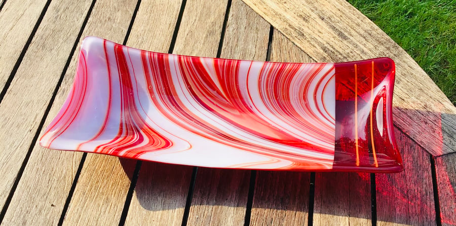Red swirl glass dish - fused glass 