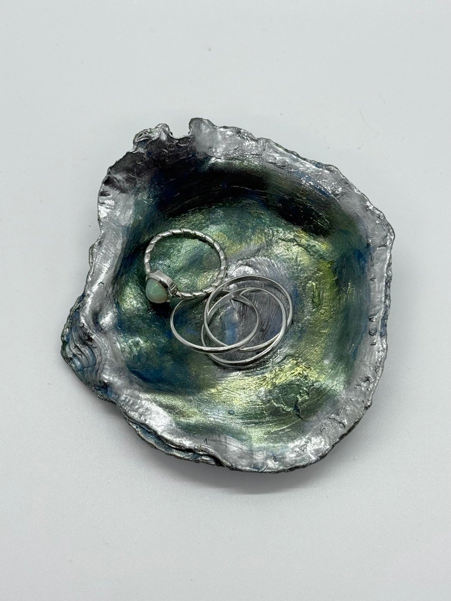 Oyster shell ring holder - mermaid and silver