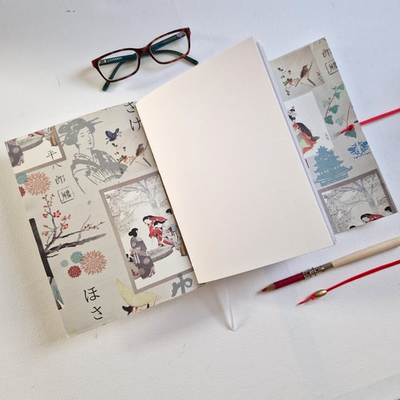 Japanese Geisha Journal or sketchbook, white leather, A5