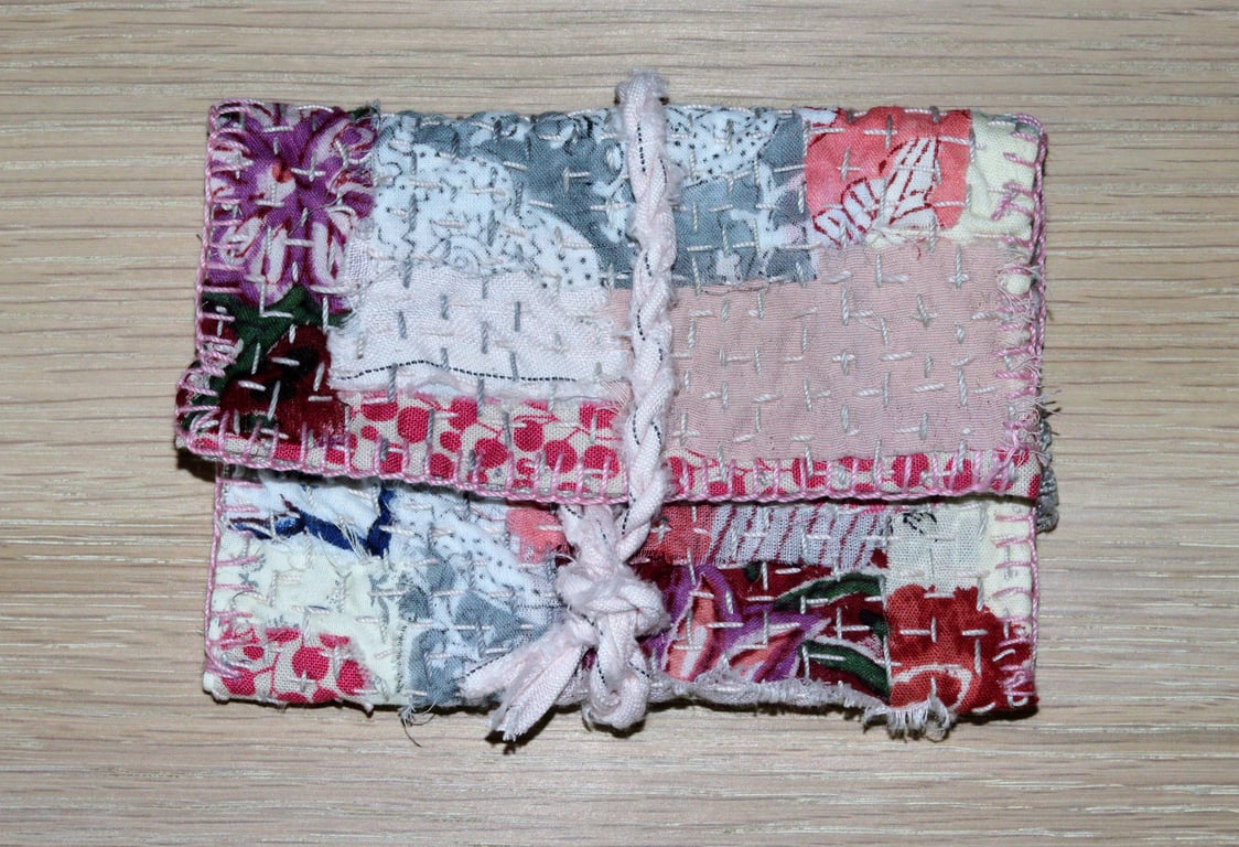 purse, card holder, pouch, wrap, coin purse, wallet