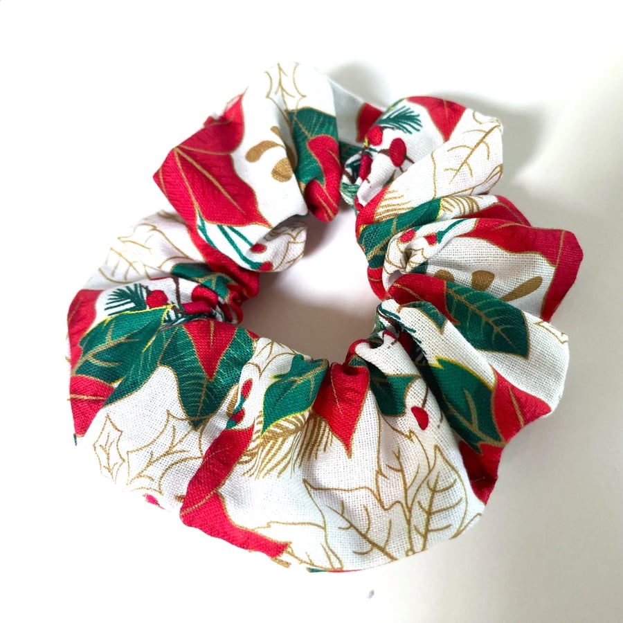 Christmas Scrunchie White Poinsettia Print