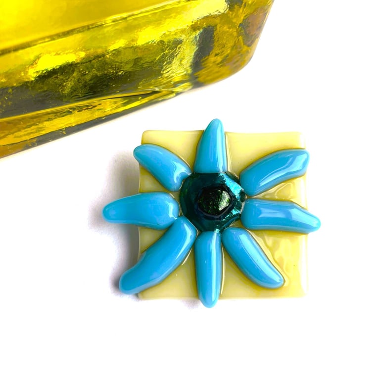 Fused Glass Blue Daisy Brooch
