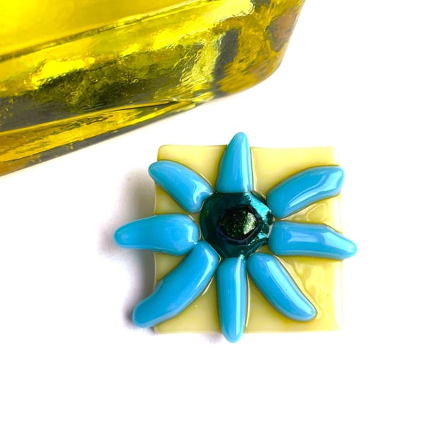 Fused Glass Blue Daisy Brooch