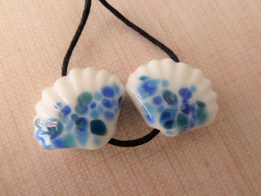 white and blue frit lampwork glass shell beads