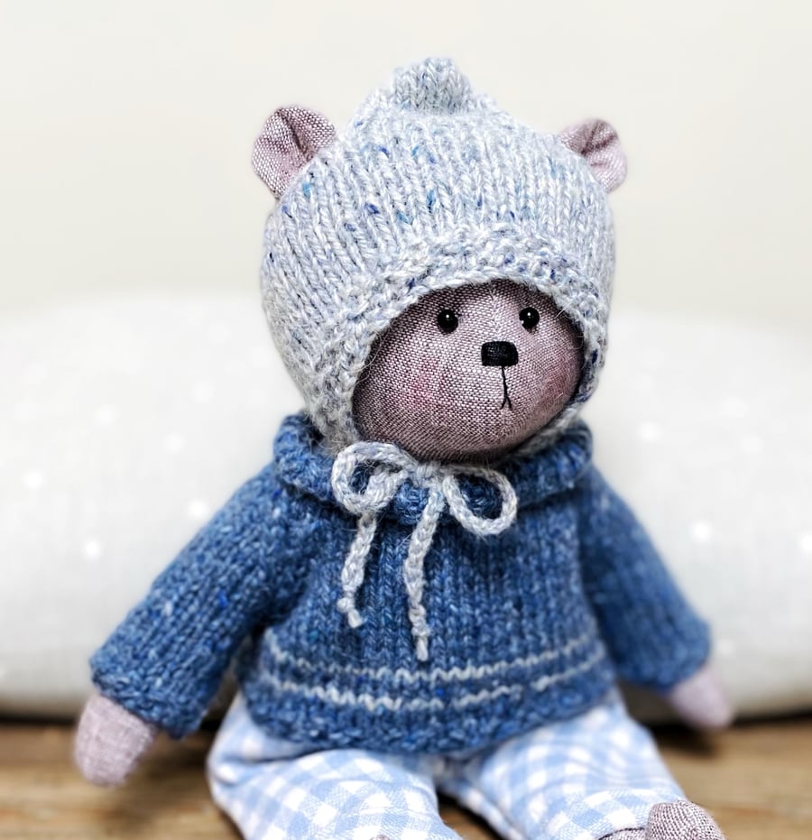 Handmade cloth teddy bear by Clayton Bears