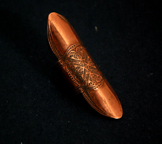 medieval etched shield ring - copper ring - armour ring