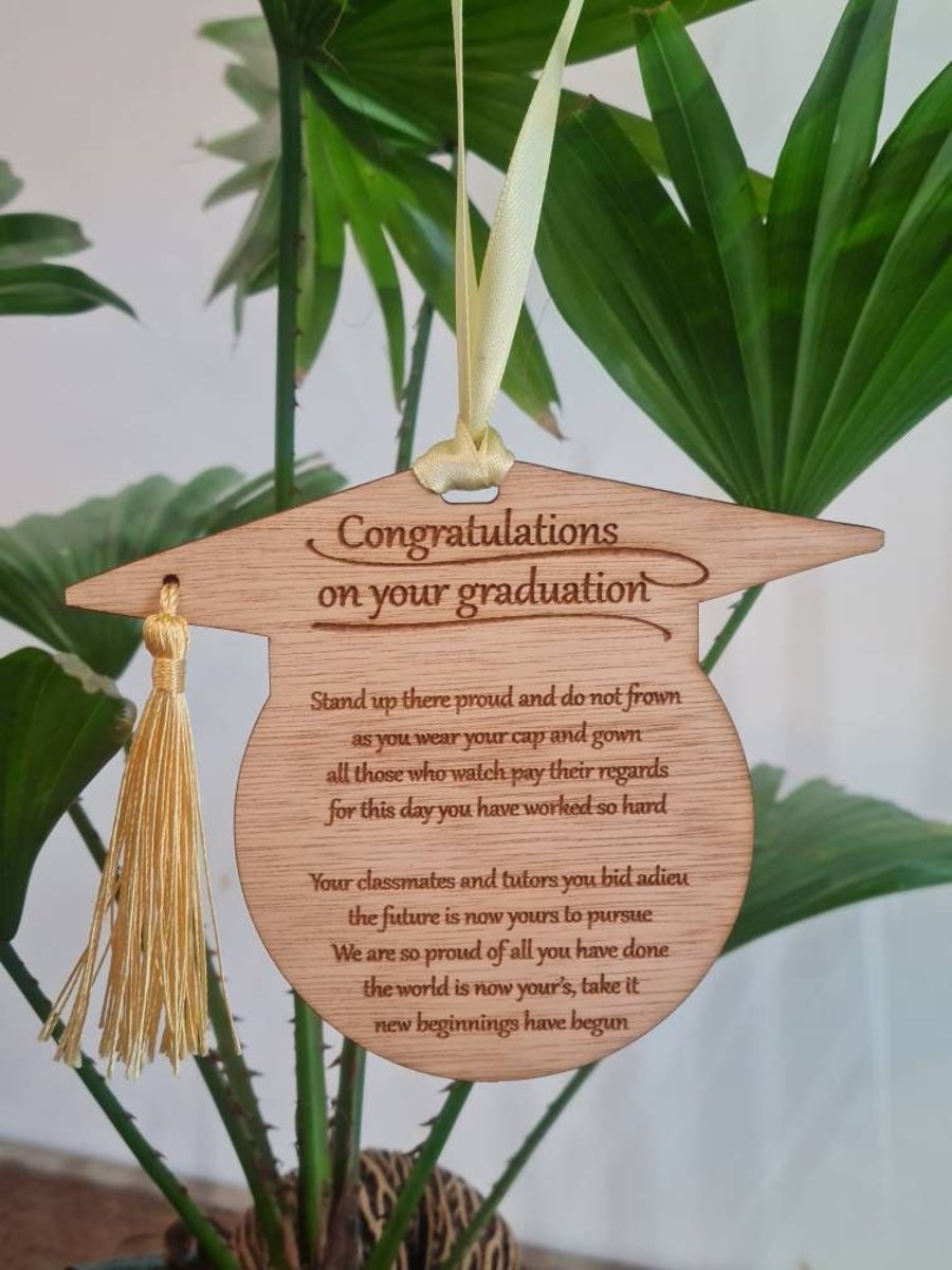 Graduation Poem - Hanging bauble - Congratulate someone with this stunning item 