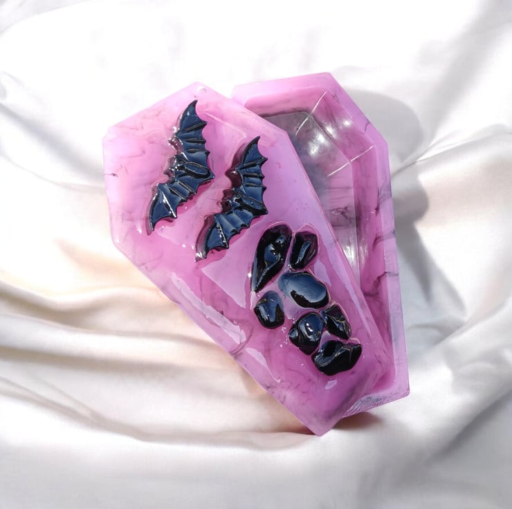 Obsidian sarcophagus trinket box - Folksy