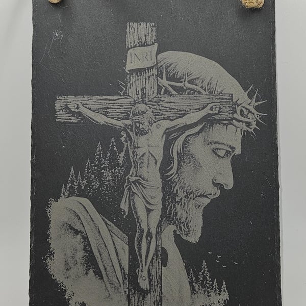 Jesus Carrying the Cross Slate Plaque Christian Wall Art Religious Hanging Sign 