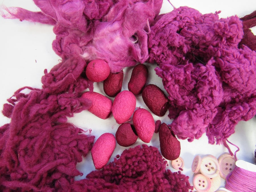 Natural Dye Cochineal Pink Red Mixed Natural Fibre Texture Craft Pack