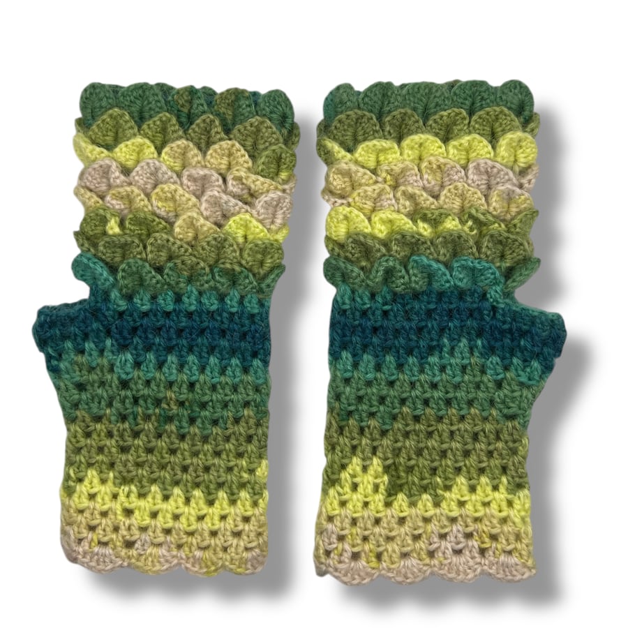 Crocheted Fingerless Dragon Scale Gloves