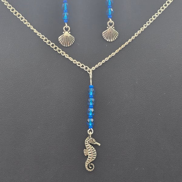 Seahorse and shell jewellery set