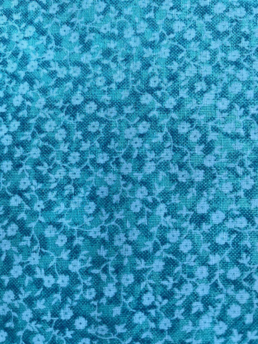 Turquoise Daisy 100% Cotton Fabric