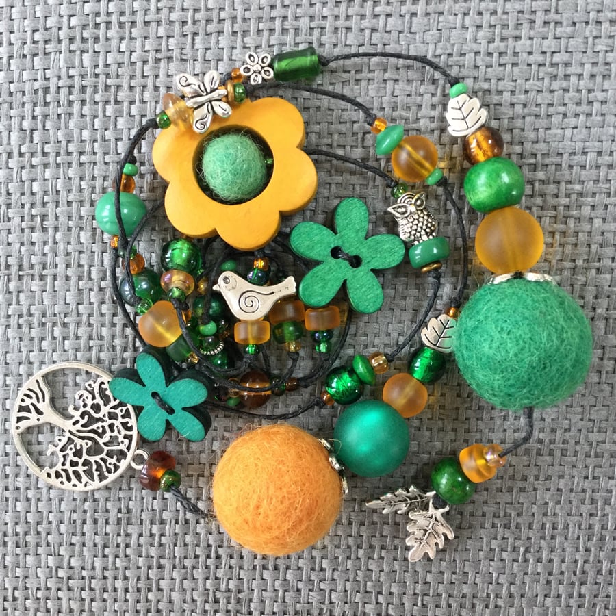 “Green & Gold” Hotchpotch lariat necklace